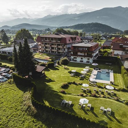 Hotel Reischach Брунико Экстерьер фото