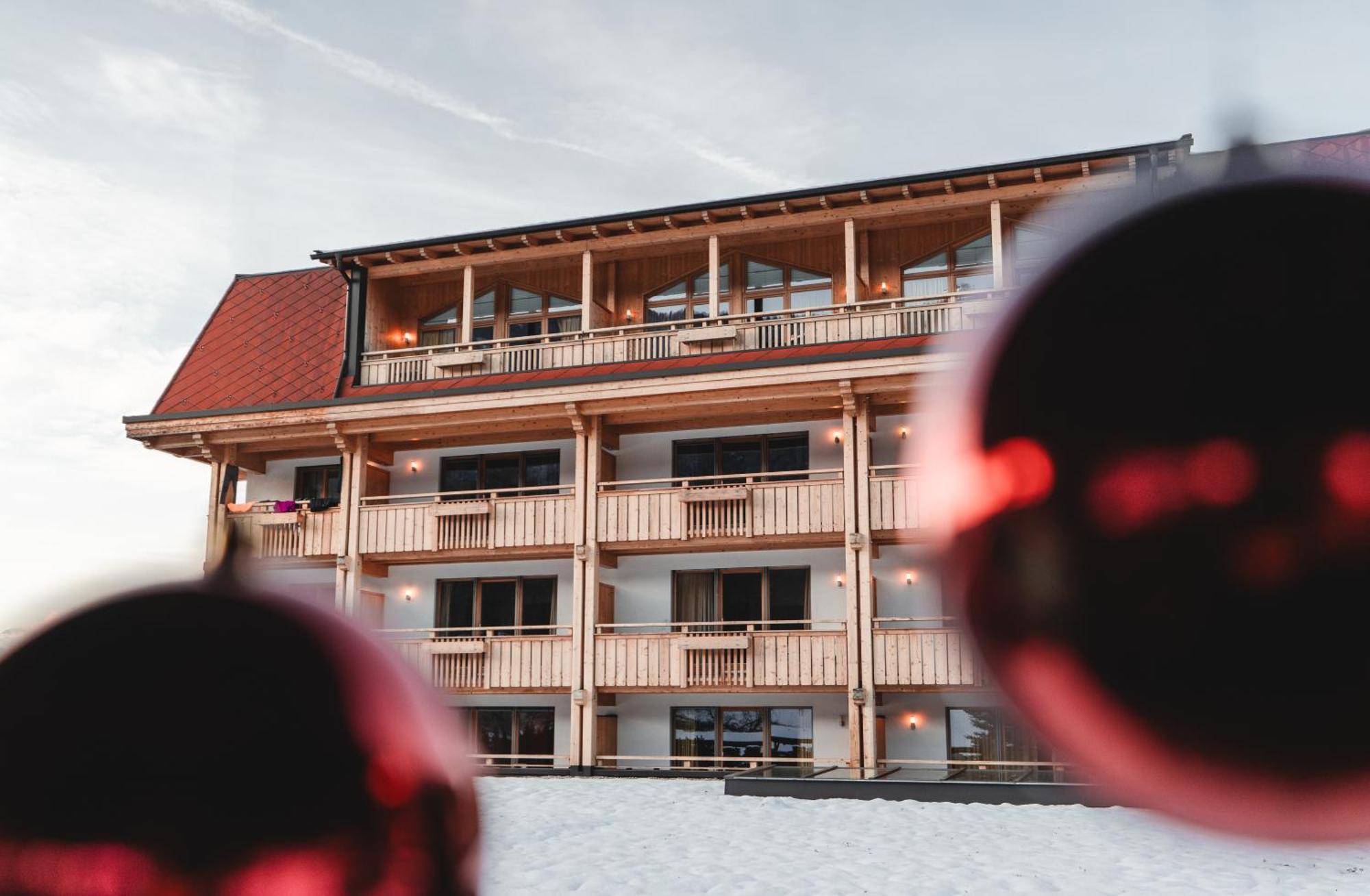 Hotel Reischach Брунико Экстерьер фото