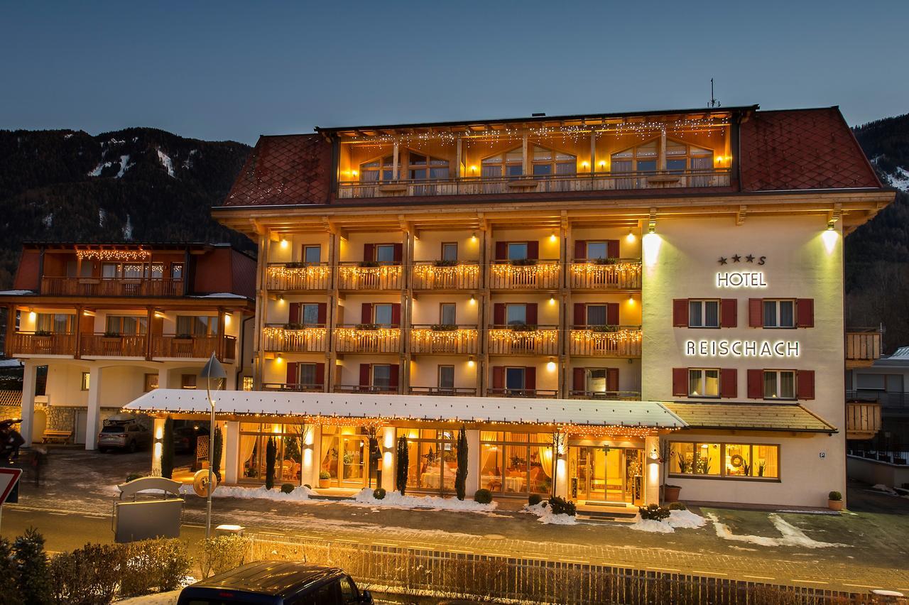 Hotel Reischach Брунико Экстерьер фото