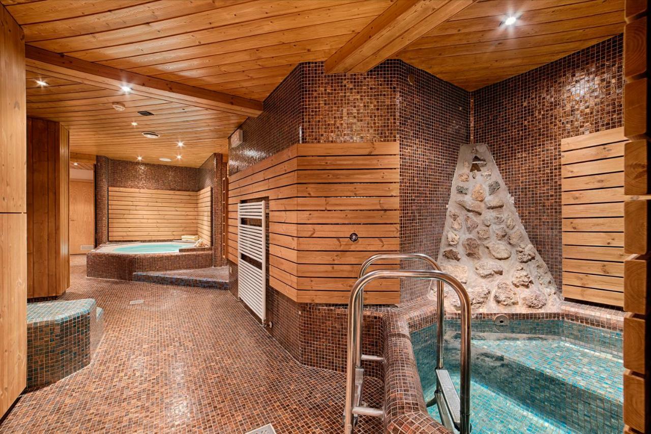 Hotel Reischach Брунико Экстерьер фото