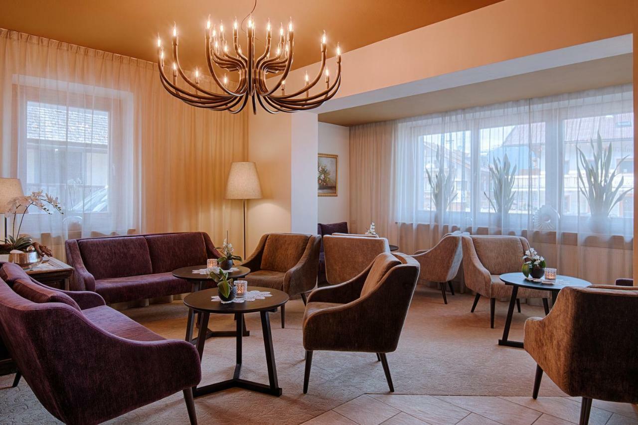 Hotel Reischach Брунико Экстерьер фото
